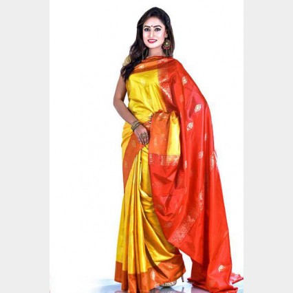 Lucrative Silk Katan Sharee from Tangail with blouse piece Lucrative Silk Katan Sharee from Tangail with blouse piece